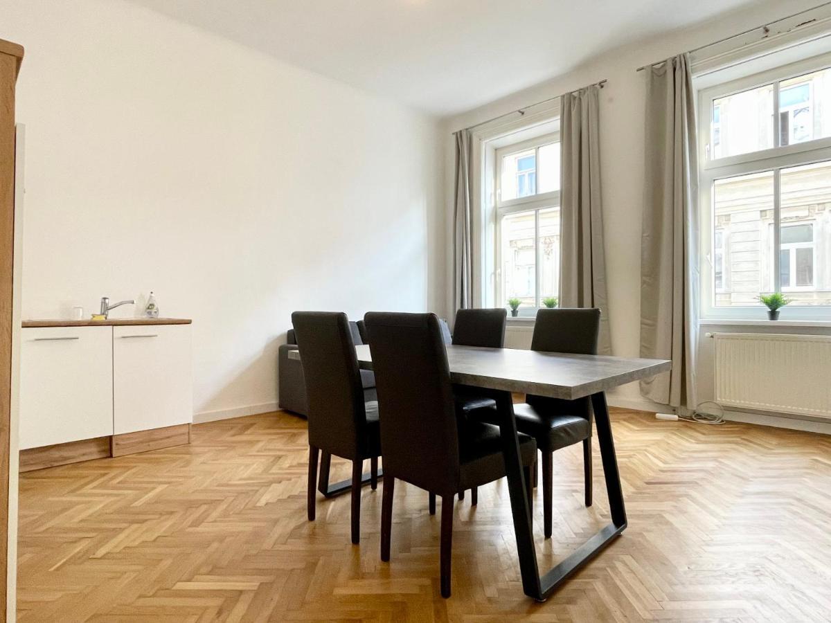 Premium Residence At Famous Vienna Kutschkermarkt Buitenkant foto