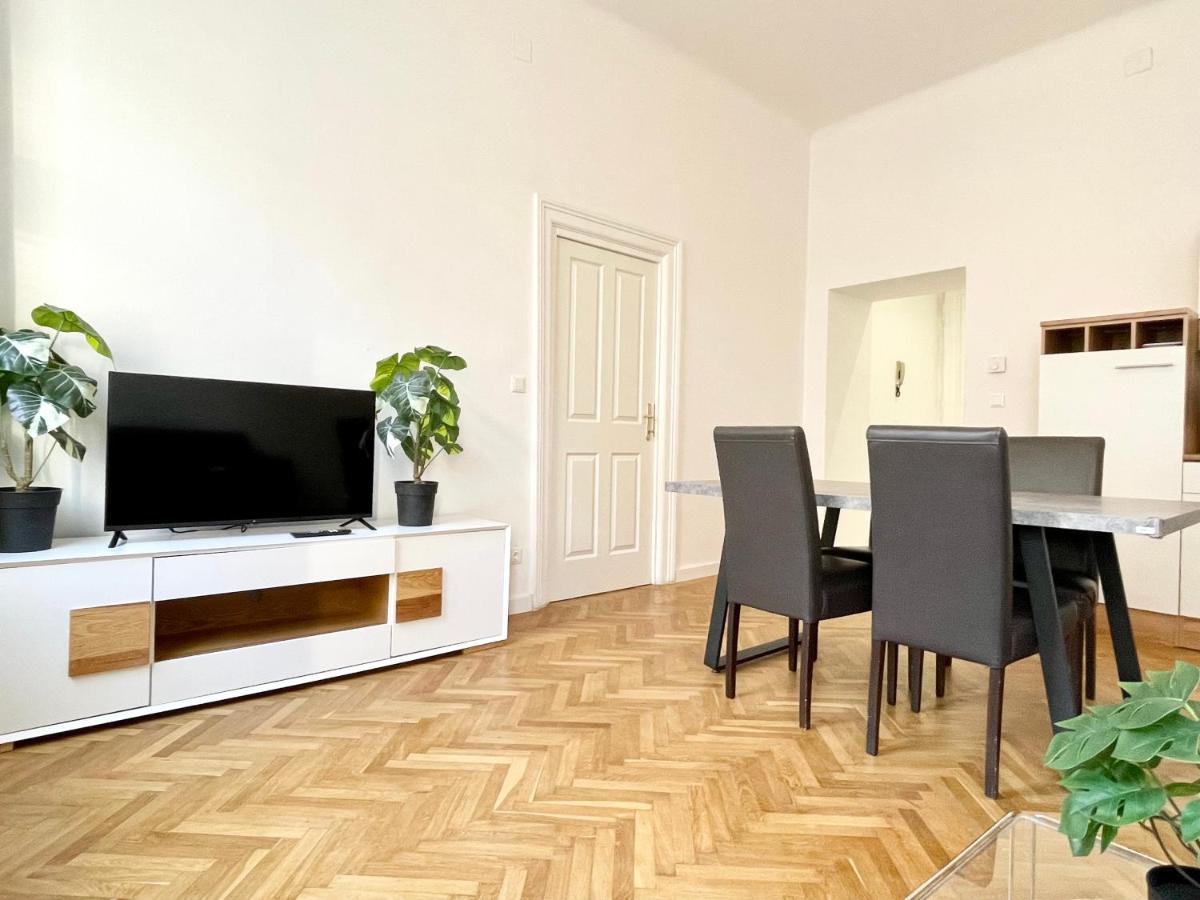 Premium Residence At Famous Vienna Kutschkermarkt Buitenkant foto